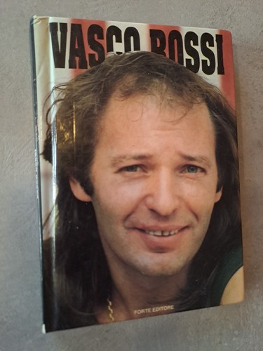 Vasco rossi libro biografia - vasco,